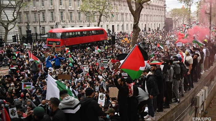 В мире прошли акции протеста у посольств Израиля