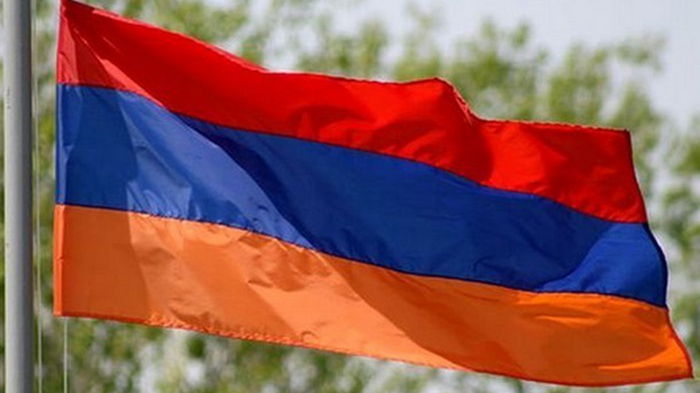 В Армении распустили парламент и назначили выборы