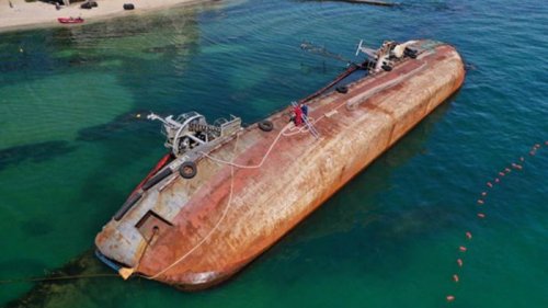 Суд признал собственностью государства танкер Delfi