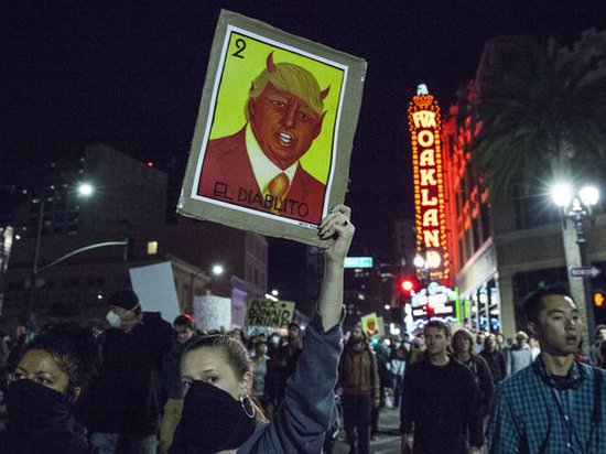 По всей Америке продолжаются демонстрации против президента Дональда Трампа