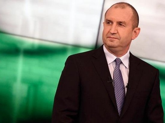 Новый президент Болгарии выступил за отмену российских санкций