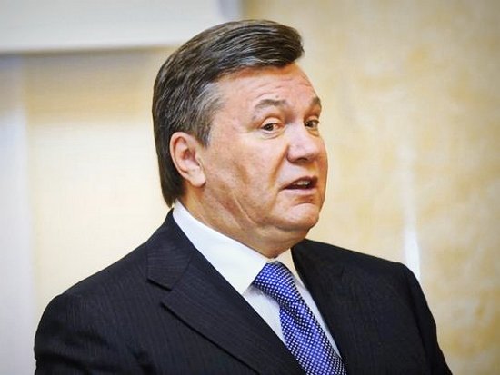 Виктор Янукович после отказа полиции подал в суд за «оскорбительные придирки» Юрия Луценко