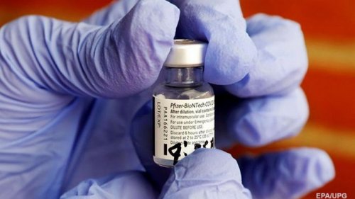 Глава Pfizer рассказал о возможностях новой версии COVID-вакцины
