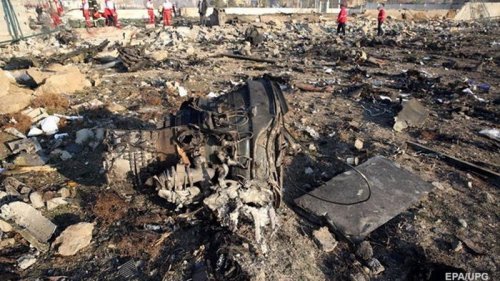 Сбитый рейс МАУ: Иран считает безосновательным решение суда Канады