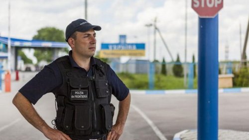 Молдова возобновляет работу всех КПП на границе с Украиной