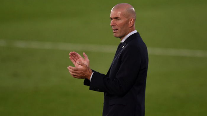 Зидан покинул пост главного тренера Реала