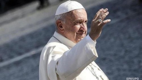 Папа Франциск подшутил над священниками из Бразилии (видео)