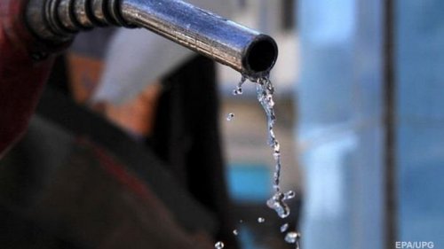 Беларусь снизит экспорт бензина в Украину - СМИ