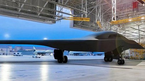 Оружие будущего: США построили два первых бомбардировщика нового поколения