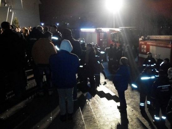 В результате пожара во львовском ночном клубе пострадало более 20 человек (видео)
