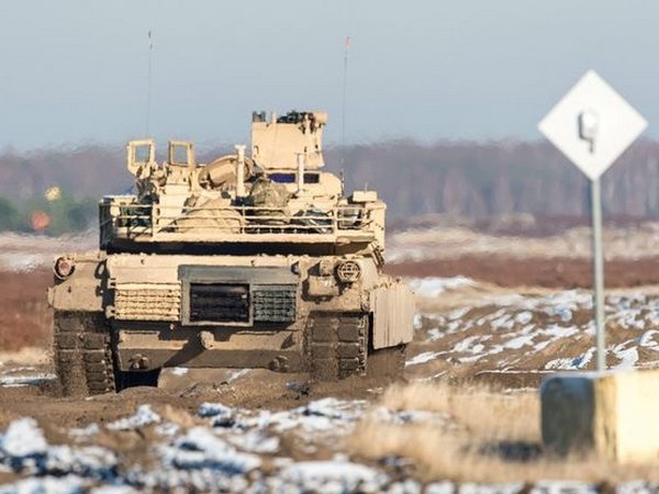 НАТО усиливает контингент у российских границ