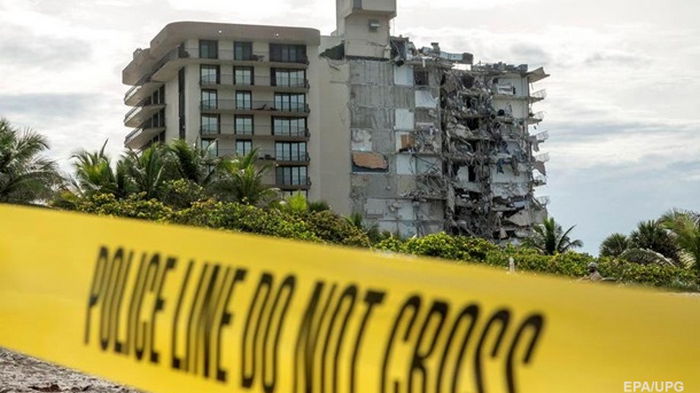 Обрушение дома в Майями: ищут почти 160 человек