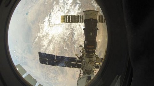 Орбиту МКС подняли перед прилетом новых кораблей