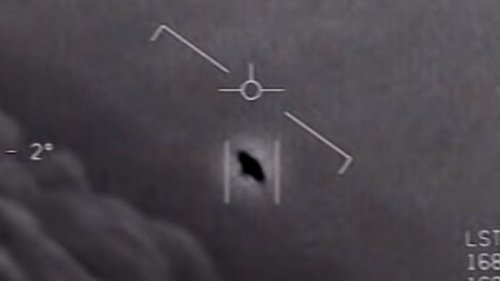 Разведка США опубликовала отчет об НЛО. Удалось идентифицировать один объект из 144-х