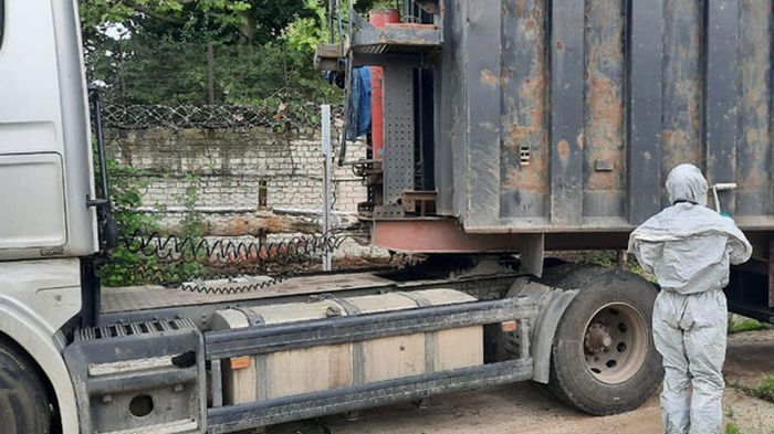 В порту Херсона выявили грузовик с радиоактивным металлоломом (фото)