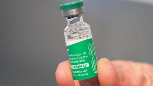 Вакцина CoviShield не защитила от болезни 19% привитых медиков в одной из больниц Индии