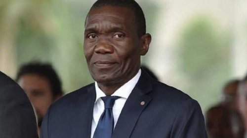На Гаити назначен временный президент после убийства Моизу