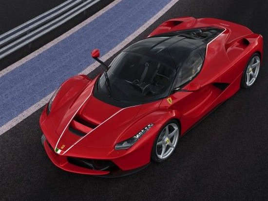 Ferrari LaFerrari стал самым дорогим авто 21 века, проданным на аукционе