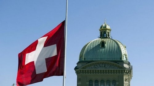 Швейцария сняла ограничения на въезд для украинцев