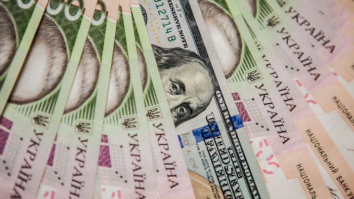 Курсы валют на 16 августа: гривна рекордно выросла к доллару