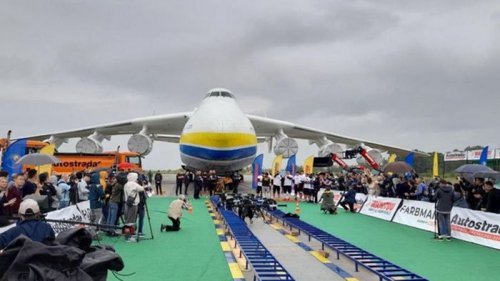 Стронгмены установили новый рекорд с Ан-225 Мрия (видео)