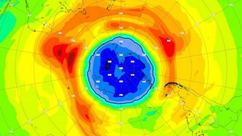 Озоновая дыра над Южным полюсом в этом году больше Антарктиды