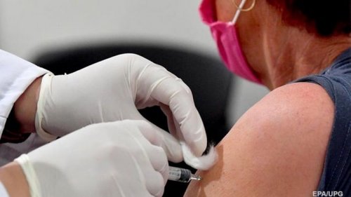 США удвоят закупку вакцины Pfizer для бедных стран