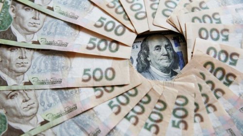 Курсы валют на 8 октября: НБУ еще немного укрепил гривну