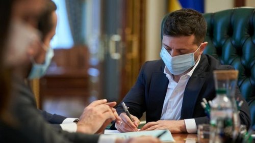 Зеленский подписал закон о доступе к инновационным лекарствам