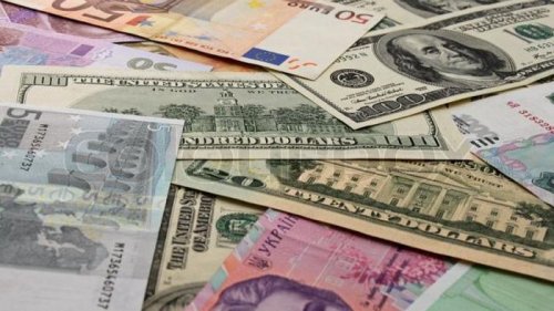 Курсы валют на 21 октября: гривна укрепляет позиции