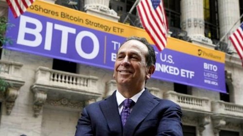 Американская биржа начала торги биткойновым ETF