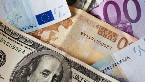 Курсы валют на 26 октября: гривна ускорила падение