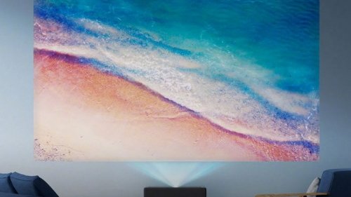 Телевизоры не нужны: Xiaomi представила первый в мире умный проектор с Dolby Vision