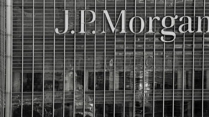 J.P. Morgan резко ухудшил прогноз роста экономики Украины