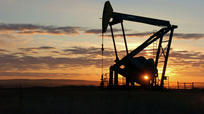 Цены на нефть снижаются на новостях о COVID-19