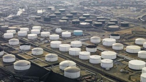 Открытие запасов нефти не остановило рост цен