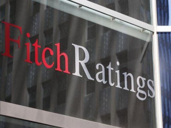 Fitch понизил рейтинг ПриватБанка до ограниченного дефолта