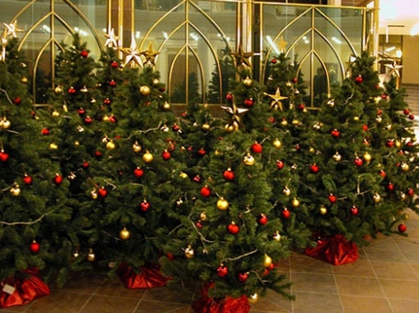 Искусственные елки от компании «Смерека» — отменный выбор для новогодних праздников