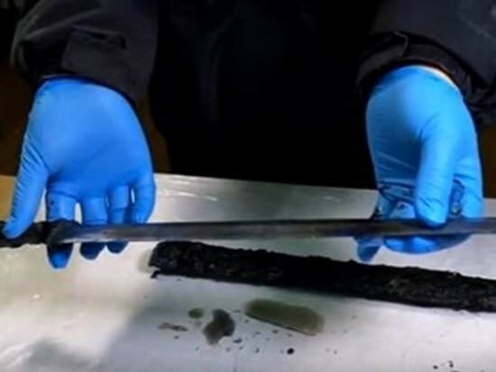 Китайские археологи обнаружили меч возрастом 2,3 тысячи лет (видео)