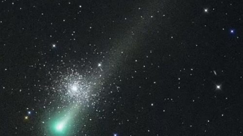 Над Землей в последний раз пролетела комета Леонарда (видео)