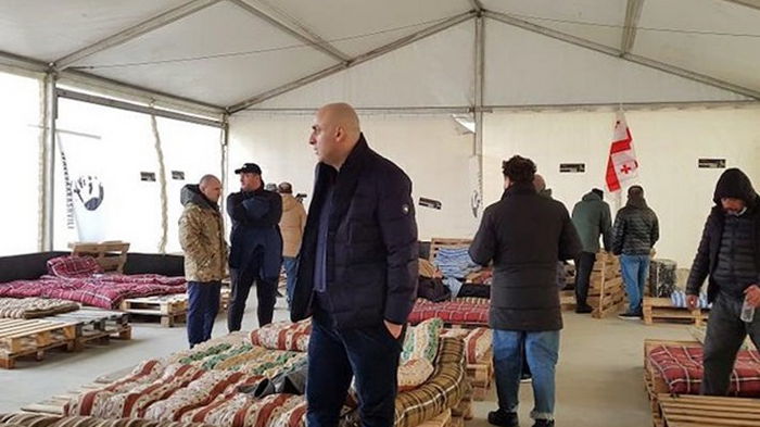 Сторонники Саакашвили в Грузии прекратили голодовку