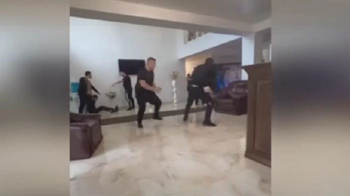 В отеле Карпат произошла драка персонала с гостями (видео)