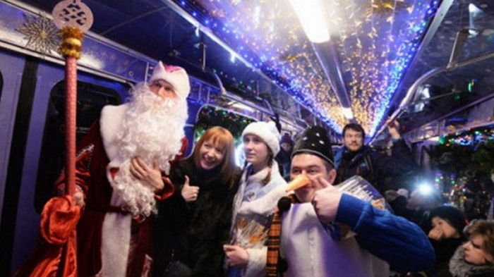 Стало известно, сколько людей встретили Новый год в киевском метро