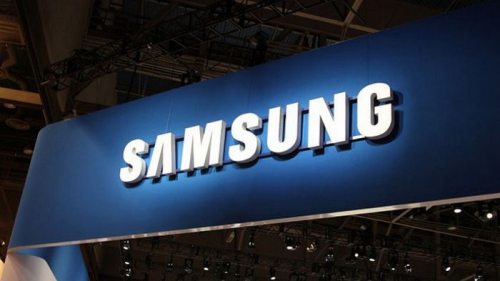 Samsung показала самый большой изогнутый монитор (фото)