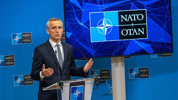 Столтенберга просят остаться генсеком НАТО