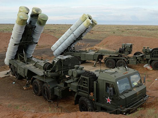 РФ развернула в Крыму новые зенитные комплексы С-400