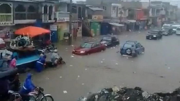 На Гаити масштабное наводнение, есть жертвы