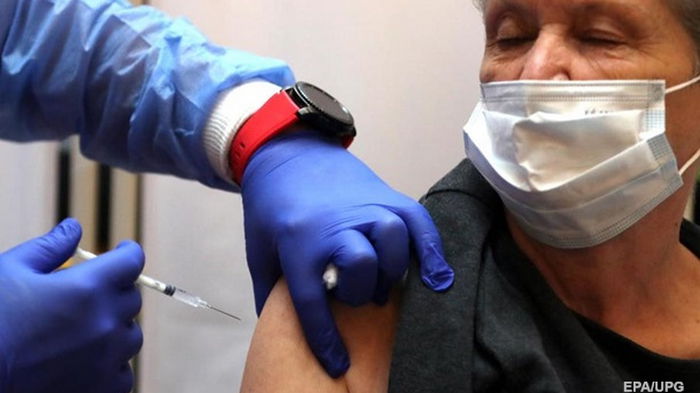 В Украине резко упал темп вакцинации