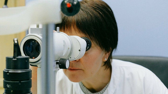 Качество зрения: что повышает риск катаракты