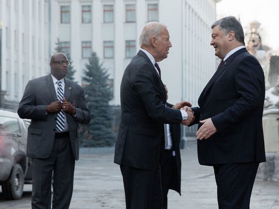Порошенко: Украина никогда не вернется в стойло РФ